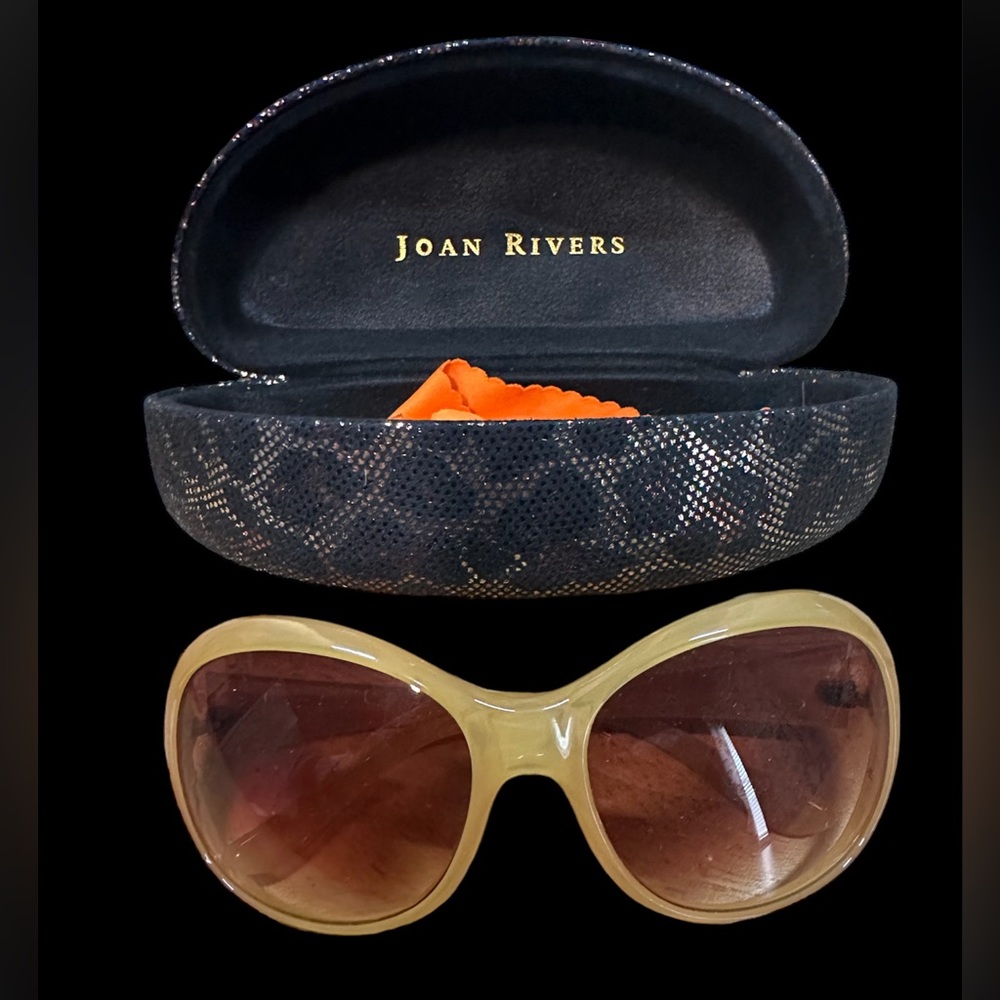 Joan Rivers Sunglasses with Case in Tan